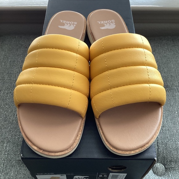 SOREL Ella III Quilted Puff Slide Sandal (Women), size 8.5 M - Picture 1 of 11